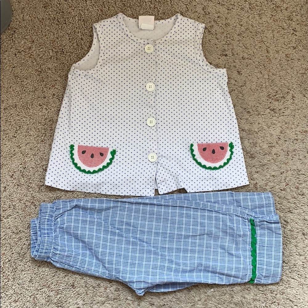 Girls 2 piece tank top & Capri set size 6